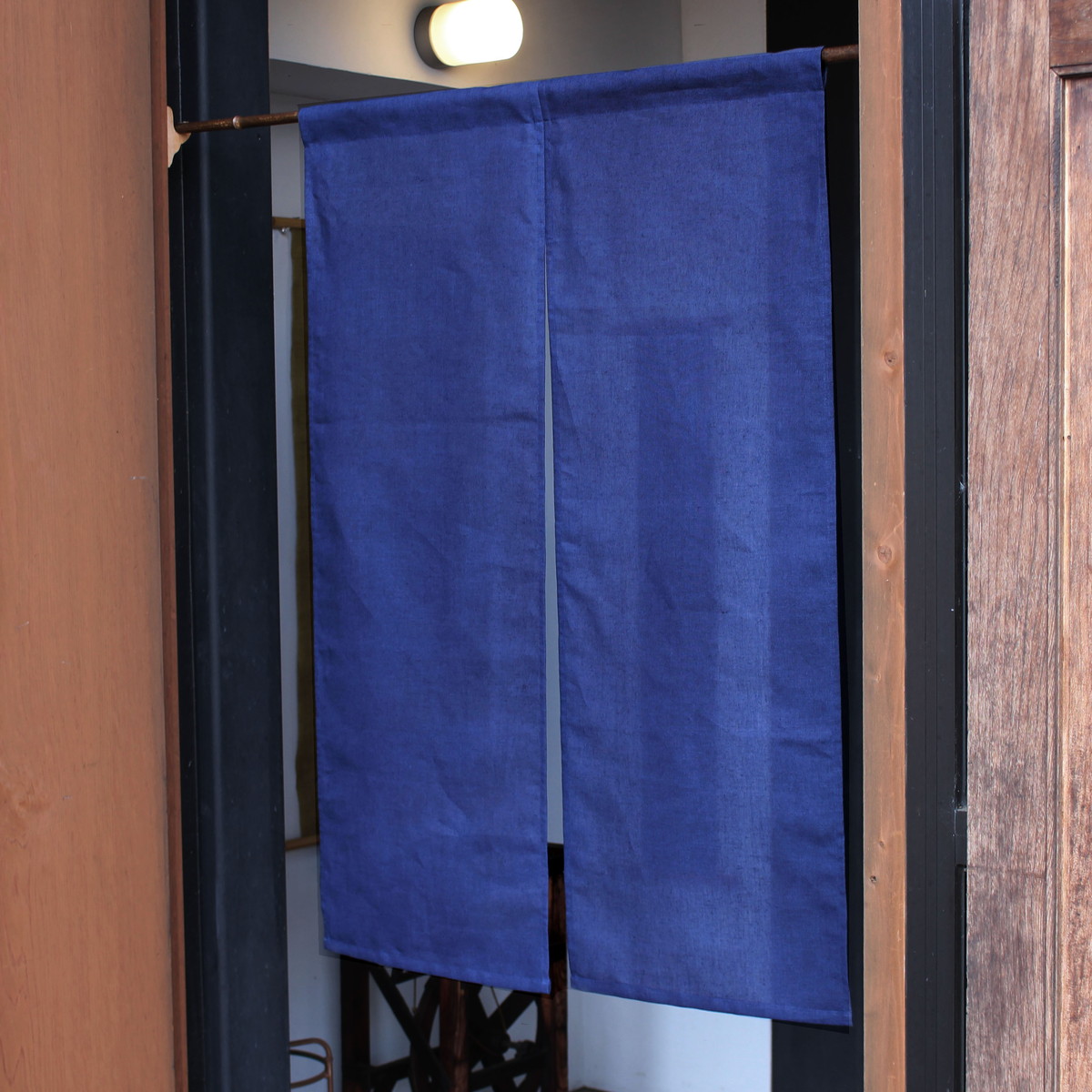 のれん 麻（伊平織） 無地 藍色 W84xH120cm 2連 袋縫 | IONOオーダー